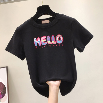 Γυναικείο μπλουζάκι με απλικέ και κοντό μανίκι