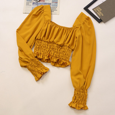 Μοντέρνα γυναικεία μπλούζα με τετράγωνο ντεκολτέ και μακριά μανίκια