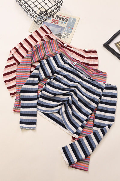 Prugasta ženska bluza s dugim rukavima