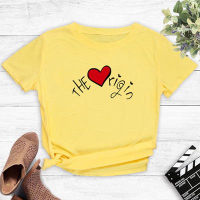 Γυναικείο μπλουζάκι νέο μοντέλο με κοντά μανίκια σε διαφορετικά μεγέθη με εκτυπώσεις