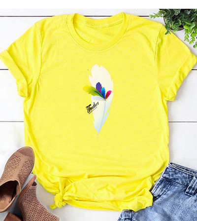 Γυναικείο μπλουζάκι νέο μοντέλο με κοντά μανίκια σε διαφορετικά μεγέθη με εκτυπώσεις