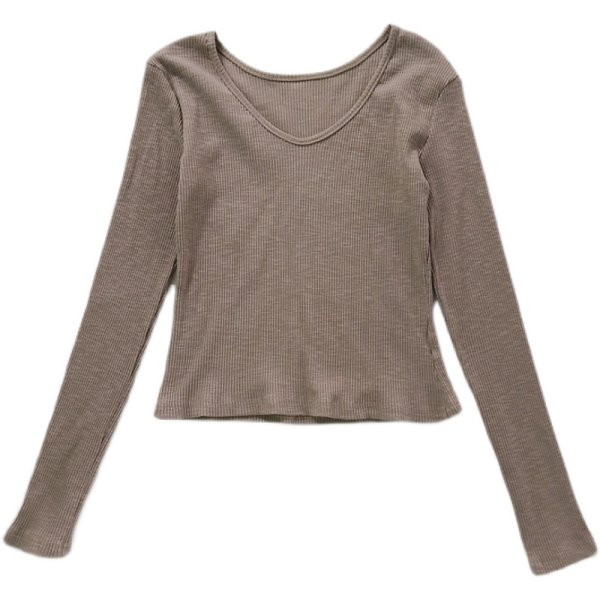 Jednobojni ženski model bluze sa špic izrezom