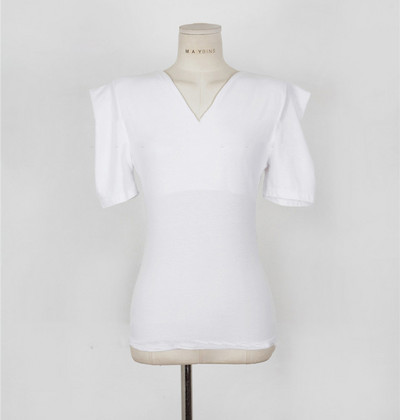 Γυναικεία μπλούζα νέο μοντέλο με ντεκολτέ σε λευκό και μαύρο χρώμα