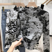 Moderna ženska bluza s poluvisokom kragnom