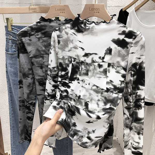 Moderna ženska bluza s poluvisokom kragnom