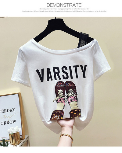 Γυναικείο μπλουζάκι με απλικέ και στρογγυλή λαιμόκοψη