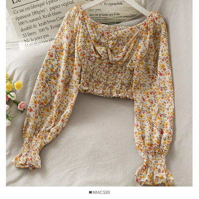 Μοντέρνα γυναικεία μπλούζα με μοτίβα λουλουδιών και μακριά μανίκια