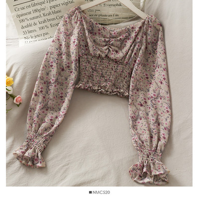 Μοντέρνα γυναικεία μπλούζα με μοτίβα λουλουδιών και μακριά μανίκια