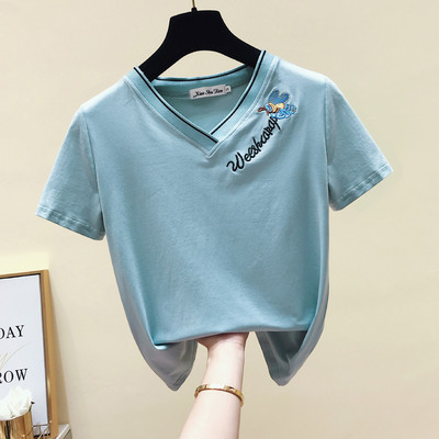 Ženska majica kratkih rukava sa špic izrezom i vezom