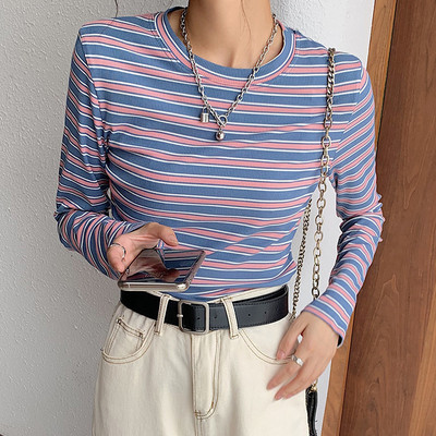 Ležerna ženska bluza na pruge s dugim rukavima