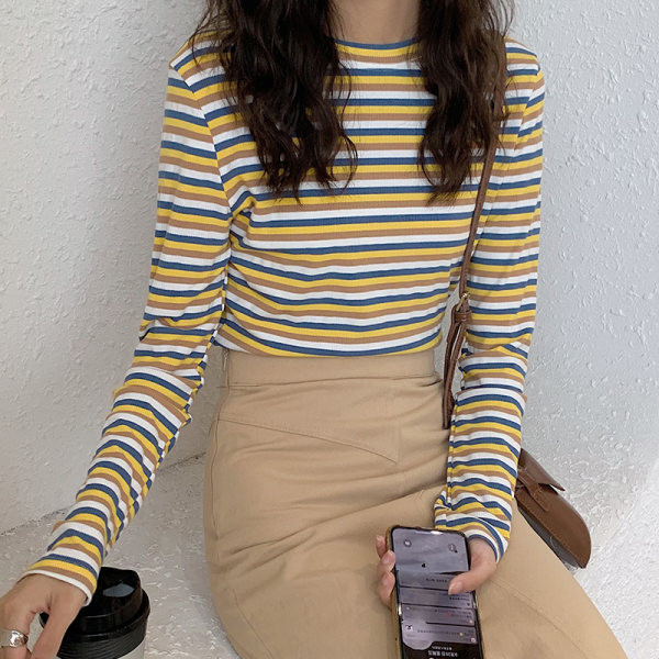 Ležerna ženska bluza na pruge s dugim rukavima
