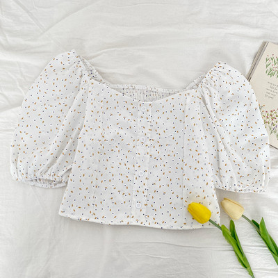 Νέο μοντέλο γυναικεία μπλούζα και λουλουδάτο μοτίβο