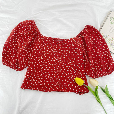 Νέο μοντέλο γυναικεία μπλούζα και λουλουδάτο μοτίβο