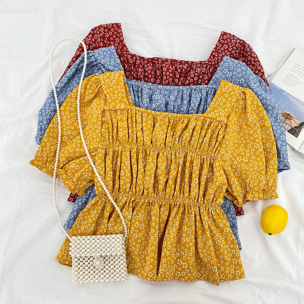 Novi model ženske bluze sa cvjetnim uzorkom i četvrtastim izrezom