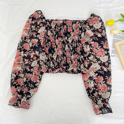 Νέο μοντέλο γυναικεία μπλούζα με λουλουδάτο μοτίβο και ντεκολτέ