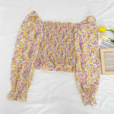 Νέο μοντέλο γυναικεία μπλούζα με λουλουδάτο μοτίβο και ντεκολτέ