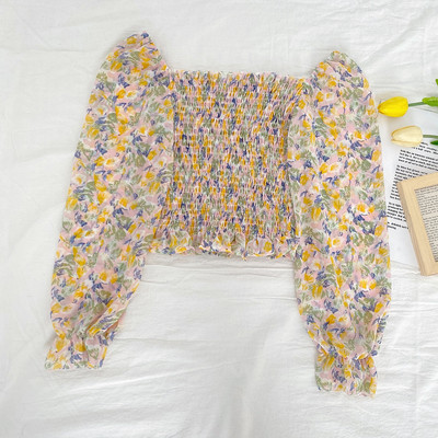 Νέο μοντέλο γυναικεία μπλούζα με λουλουδάτο μοτίβο και ντεκολτέ