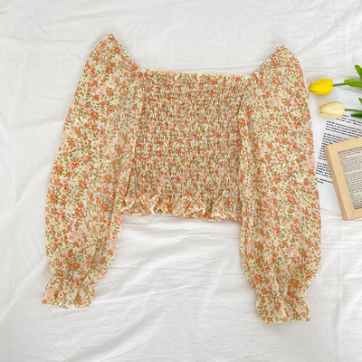 Νέο μοντέλο γυναικεία μπλούζα με λουλουδάτο μοτίβο και ντεκολτέ