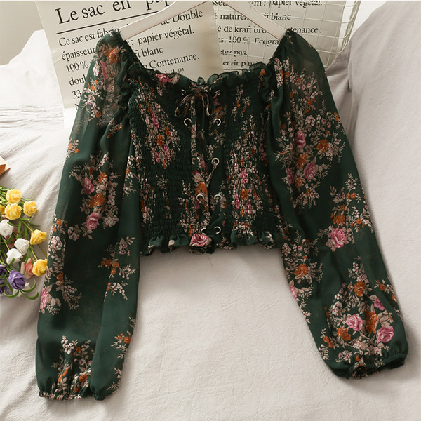 Ženska bluza sa cvjetnim motivima i dugim rukavima