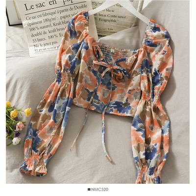 Γυναικεία μπλούζα με κορδόνια και μοτίβα λουλουδιών