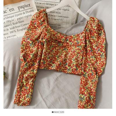 Μοντέρνα γυναικεία μπλούζα με μοτίβα λουλουδιών