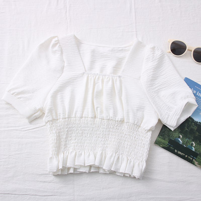 Novi model ženske bluze četvrtastog izreza i kratkih rukava