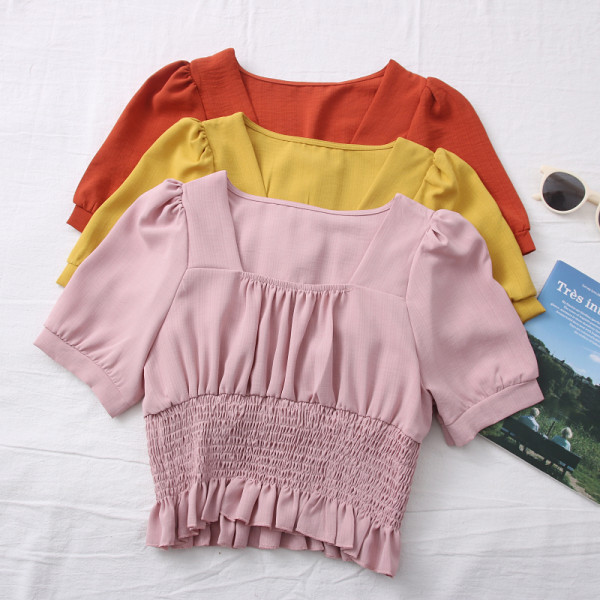 Novi model ženske bluze četvrtastog izreza i kratkih rukava