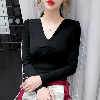 Ženska ležerna bluza prikladna za proljeće sa špic izrezom