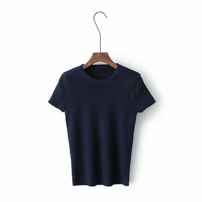 Ženska pripijena bluza od samtastog žerseja