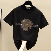 Νέο μοντέλο γυναικείο μπλουζάκι σε λευκό και μαύρο χρώμα με διακόσμηση πέτρες