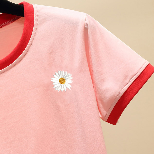 Novi model ženske majice sa cvjetnim vezom