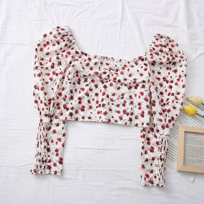 Νέο μοντέλο γυναικεία μπλούζα με λουλουδάτο μοτίβο και μανίκια