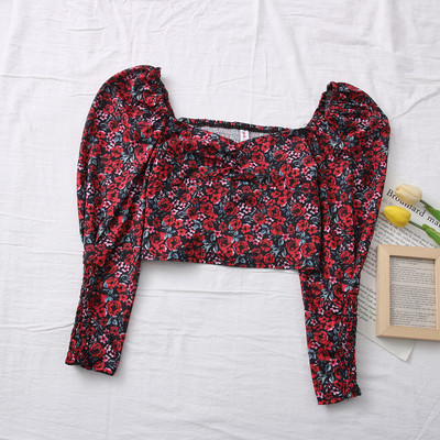 Νέο μοντέλο γυναικεία μπλούζα με λουλουδάτο μοτίβο και μανίκια