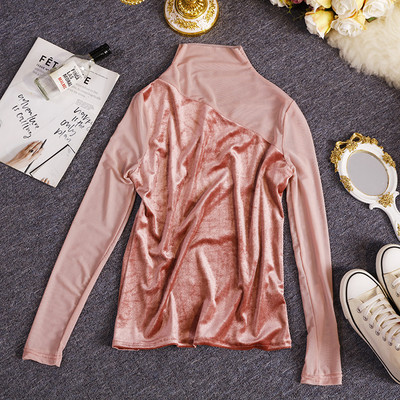 Γυναικεία βελούδινη μπλούζα με ημι-υψηλό γιακά