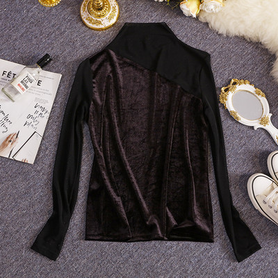 Γυναικεία βελούδινη μπλούζα με ημι-υψηλό γιακά