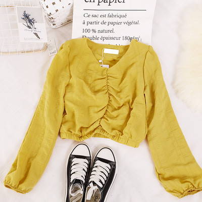 Γυναικεία μπλούζα με μακριά μανίκια και λαιμόκοψη