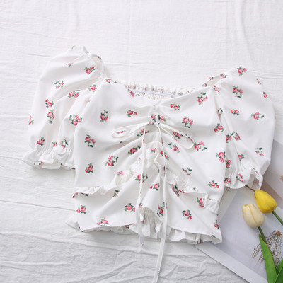 Novi model ženske bluze sa špic izrezom i vezicama