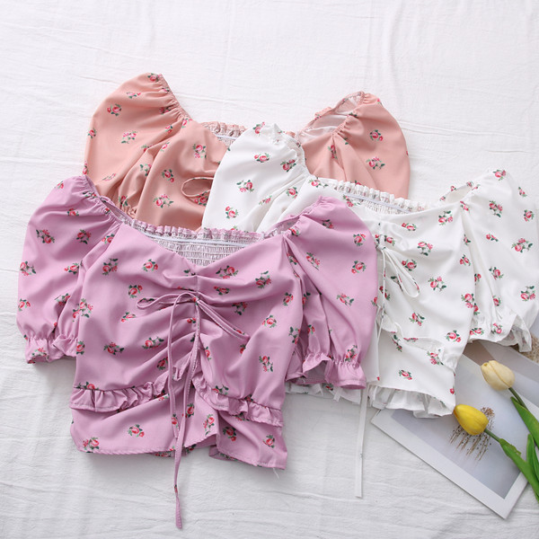 Novi model ženske bluze sa špic izrezom i vezicama