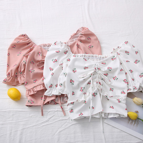 Novi model ženske bluze sa špic izrezom i vezicama