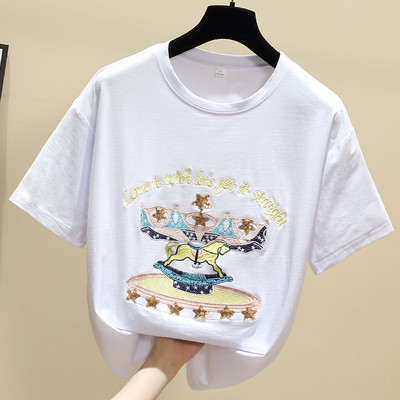 Γυναικείο μπλουζάκι με φαρδύ μοντέλο με κεντήματα και κοντά μανίκια