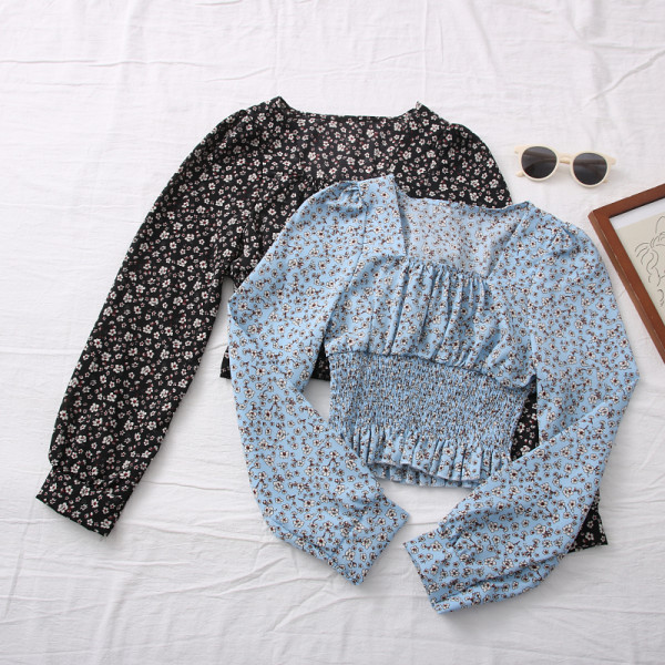 Ležerna ženska bluza s četvrtastim izrezom i cvjetnim uzorkom