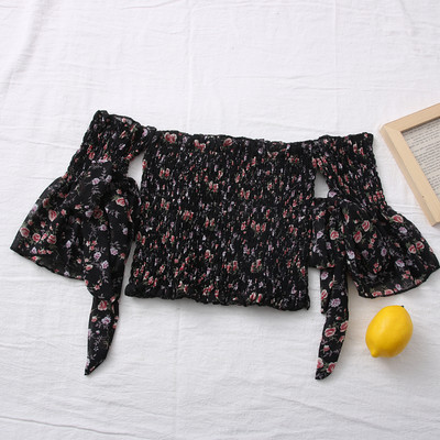 Γυναικεία μπλούζα με μανίκια λωτού και γυμνούς ώμους