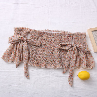 Γυναικεία μπλούζα με μανίκια λωτού και γυμνούς ώμους