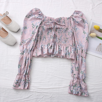 Μοντέρνα γυναικεία μπλούζα - με κορδόνια και ντεκολτέ βάρκα