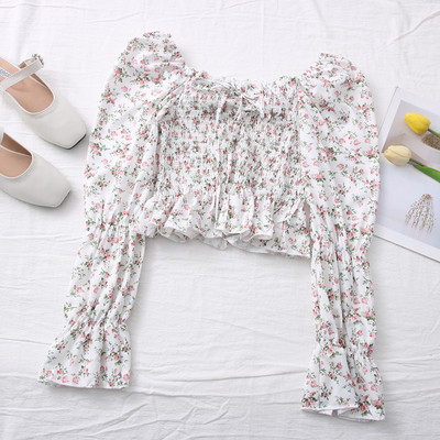 Μοντέρνα γυναικεία μπλούζα - με κορδόνια και ντεκολτέ βάρκα