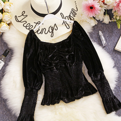 Γυναικεία ρετρό βελούδινη μπλούζα