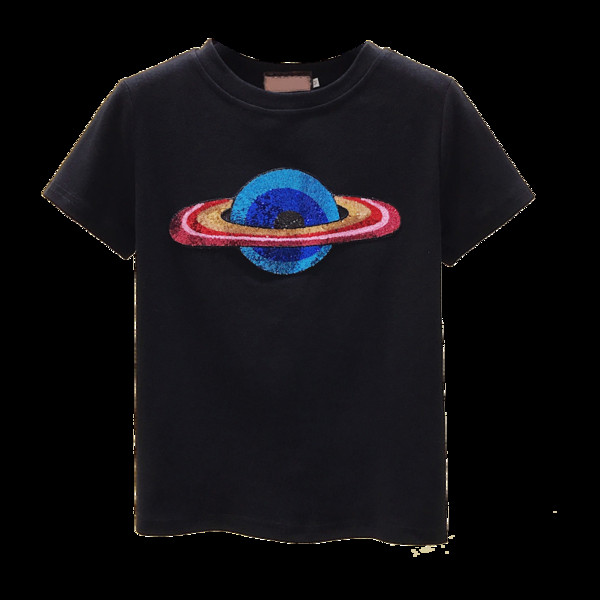 Γυναικείο μπλουζάκι με απλικέ χρώμα και οβάλ λαιμόκοψη σε τρία χρώματα