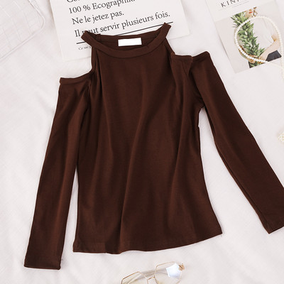 Γυναικεία μπλούζα με γυμνούς ώμους και μακριά μανίκια