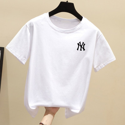 Γυναικείο μπλουζάκι με κέντημα και οβάλ λαιμόκοψη σε λευκό και μαύρο χρώμα