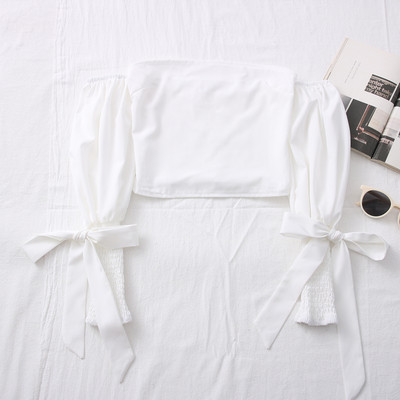 Casual γυναικεία μπλούζα με γυμνούς ώμους - λευκό και μαύρο χρώμα